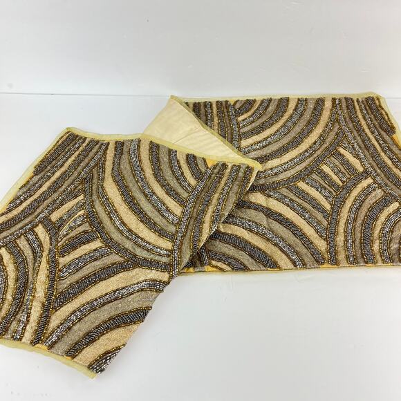 Winter Dreams Gold and Silver Beaded Table Runner 13 x 37 - Picture 1 of 5